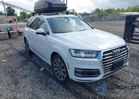 2018 Audi Q7 3.0T Premium из США, поврежденный, VIN WA1VAAF72JD047581